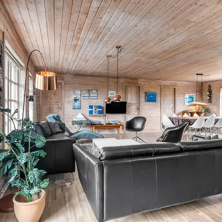 Beautiful Log House With Free Wi-fi-sj655 Vakantiehuis Harboør