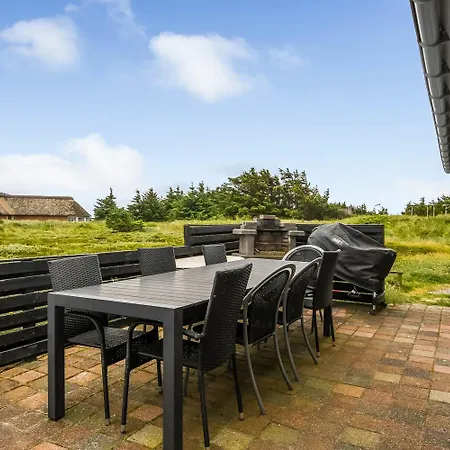 Feriehus Beautiful Log House With Free Wi-fi-sj655 Harboør